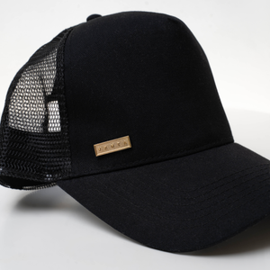 VXNTA Gold Logo Mesh Cap - Black