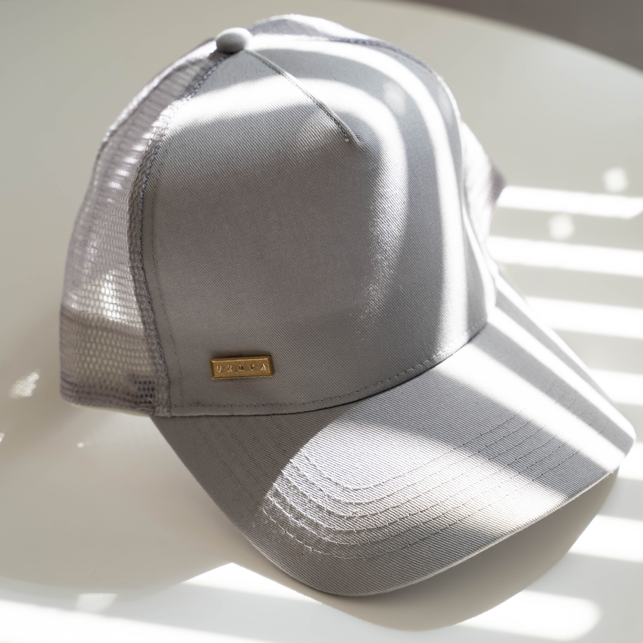 VXNTA Gold Logo Mesh Cap - Light Grey